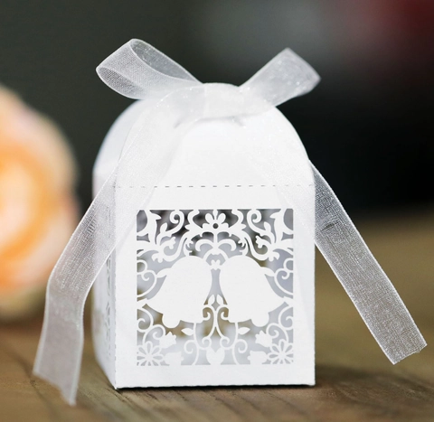 Scatola di Caramelle a Campana Intagliata al Laser di Natale Fiocco di Nastro Carta Perlata Confezione Regalo per Matrimonio Festa Celebrazione