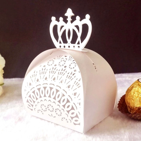 Boîte à Bonbons de Mariage Couronne Découpée au Laser de Luxe Papier Perlé Boîte d'Emballage Cadeau Style Européen pour Mariage