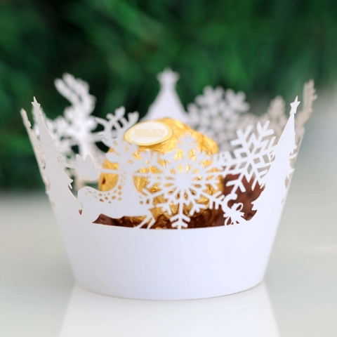 Involucri per Cupcake Taglio Laser di Natale Intaglio Fiocco di Neve Renna Decorazioni per Torte per Feste Matrimonio Tavola Bordo in Cartoncino