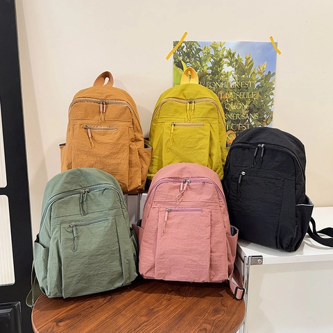Zaino Minimalista in Nylon Donna Uomo Leggero Impermeabile Casual Viaggio Zaino Semplice Borsa Scuola Daypack Cucitura