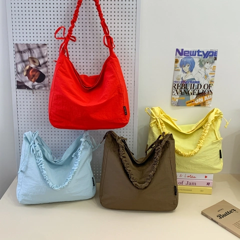 Damen Nylon Schultertasche Wolke Geraffter Riemen Kordelzug Schleife Große Kapazität Koreanisch Lässig Tote Umhängetasche