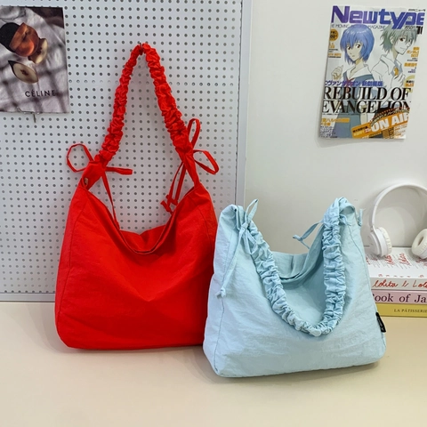 Damen Nylon Schultertasche Wolke Geraffter Riemen Kordelzug Schleife Große Kapazität Koreanisch Lässig Tote Umhängetasche