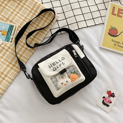 Japanischer Stil Nylon Schultertasche Für Damen Süße Student Umhängetasche Mit Transparentem PVC-Fenster Plüsch Hase Karotte Dekor