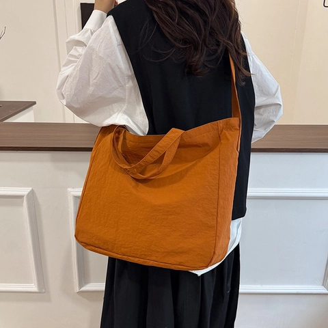 Women Large Capacity Tote Bag Casual Lightweight Commuter Shoulder Bag With Zipper Multi-Functional Solid Color Crossbody Handbag