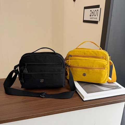 Bolso de Hombro de Nailon para Mujer Gran Capacidad Capas Múltiples Cremallera Bolso Bandolera Casual Ligero Color Sólido Viaje
