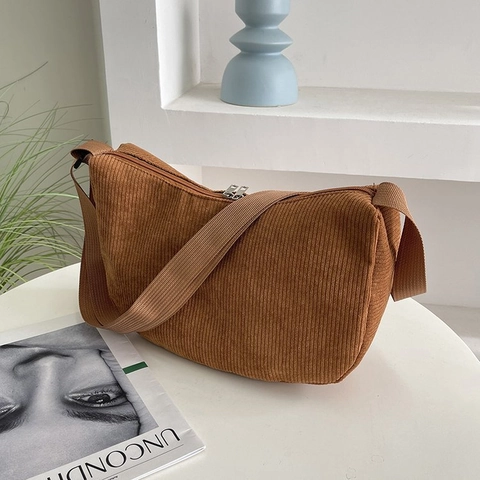 Women Corduroy Crossbody Bag Large Capacity Casual Shoulder Dumpling Bag Solid Color Korean Style Hobo Bag for Daily Travel