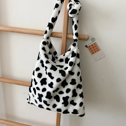 Lindo Bolso de Hombro de Peluche con Estampado de Vaca Estilo Coreano Bolso Cruzado de Piel Sintética con Dije de Oso Pequeño para Mujer