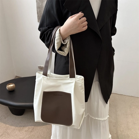 Women Retro Casual Synthetic Leather Tote Bag With Stitching Detail Zipper Closure Large Capacity Commuter Shoulder Bag