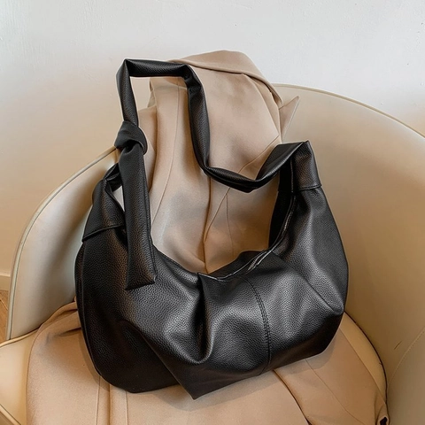 Dames Minimalistische Geplooide Hobo Tas Grote Capaciteit Polyester Crossbody Tas Geknoopte Riem Casual Commute Urban Simple Tote Tas