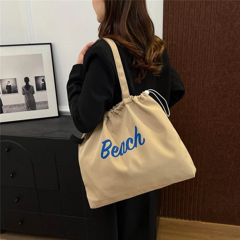 Large Capacity Women's Polyester Drawstring Tote Bag Casual Letter Print Beach Shoulder Bag Portable Simple Lightweight Handbag