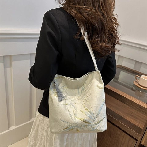 Neo-Chinesischer Stil Jacquard Umhängetasche Für Damen Retro Große Kapazität Tragetasche Mit Quaste Bambus Landschaft Muster Stofftasche