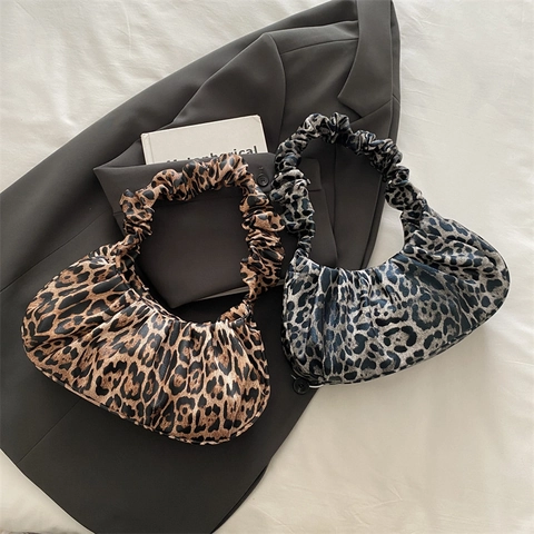 Borsa Sottobraccio a Pieghe con Stampa Leopardata da Donna Borsa a Tracolla a Nuvola con Manico Scrunchie Borsa Hobo Retrò Quotidiana
