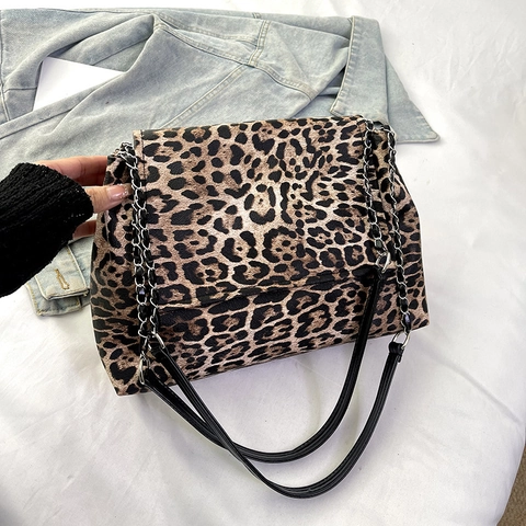 Schoudertas Van Synthetisch Leer Met Luipaardprint En Metalen Kettingband Klep Underarm Bag Grote Capaciteit Voor Dames Mode Handtas