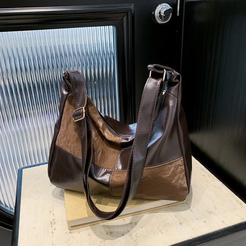 Sac Fourre-Tout Hobo en Daim Vintage Patchwork Couleur Contrastée Grande Capacité Sac à Épaule Sous le Bras pour Femme Mode