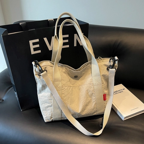 Grote Capaciteit Nylon Tote Tas Voor Vrouwen Casual Streetwear Schoudertas Mode Student Schooltas Woon-werkverkeer Tas