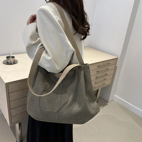 Women Large Capacity Woven Tote Bag Synthetic Leather Strap Solid Color Casual Shoulder Bag Urban Minimalist Handbag