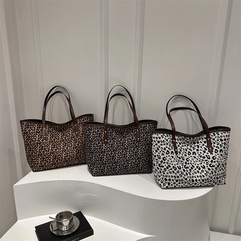 Women Leopard Print Canvas Tote Bag Large Capacity Shoulder Bag With Brown Handles Gold Rivets For School Commute Work