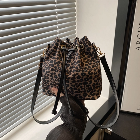 Damen Mode Leopardenmuster Kordelzug Eimertasche Kunstleder Schultertasche Lässig Trendy Umhängetasche Täglich Pendler Handtasche