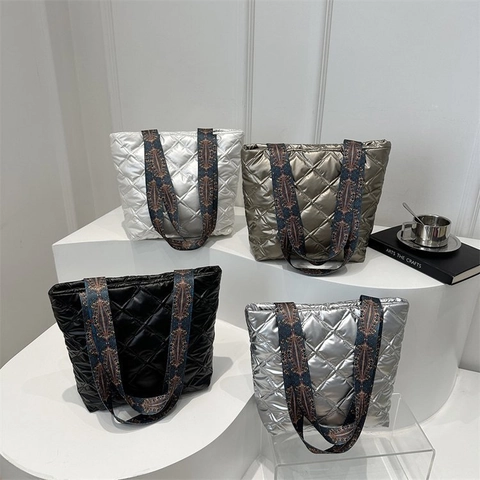 Women Quilted Rhombic Tote Bag Metallic Oxford Cloth Large Capacity Handbag Casual Shoulder Bag With Ethnic Print Strap