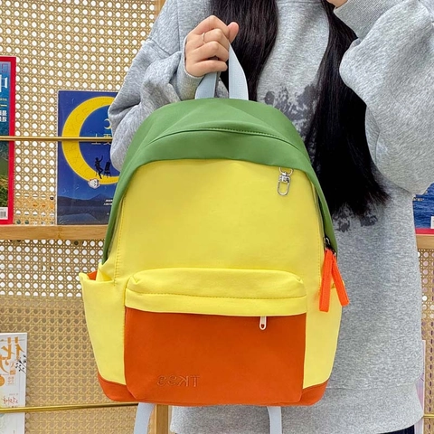 Sac à Dos Décontracté Bloc de Couleur pour Femmes Nylon Grande Capacité Sac d'École Étudiants Léger Déperlant Voyage