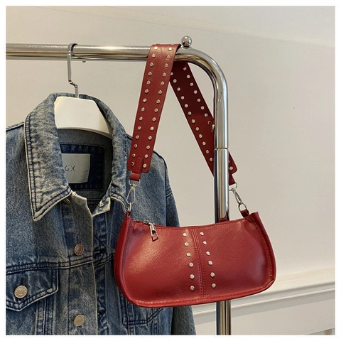 Borsa Quadrata Piccola con Borchie Vintage da Donna in Pelle PU a Tracolla con Tracolla Larga Borsa da Sotto Ascella alla Moda