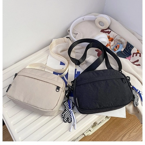 Borsa a Tracolla da Donna Leggera in Nylon Piccola Borsa Quadrata con Ciondolo a Scacchi Casual Borsa per il Giorno