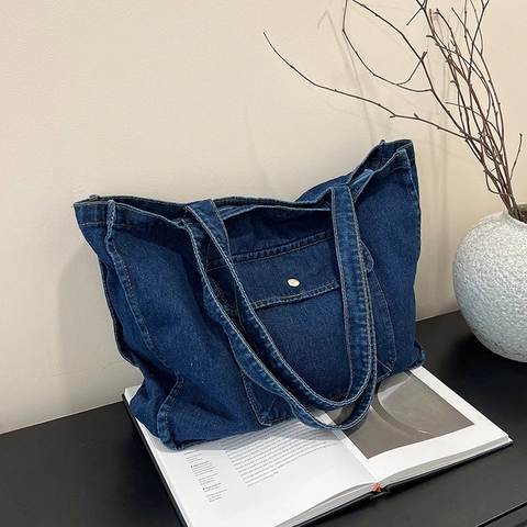 Women Large Capacity Denim Tote Bag Casual Solid Color Shoulder Bag Front Pocket Contrast Stitching Urban Minimalist Handbag