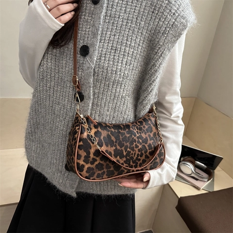 Mode Luipaardprint Okseltas Voor Dames PU Leer Halve Maan Schoudertas Met Gouden Ketting Vintage Stijl Handtas
