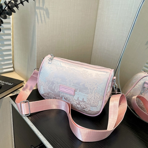 Sac Boston Brodé de Style Nouveau Chinois pour Femmes Vintage Paysage Jacquard Sac à Épaule Satin Sac à Main Cylindre