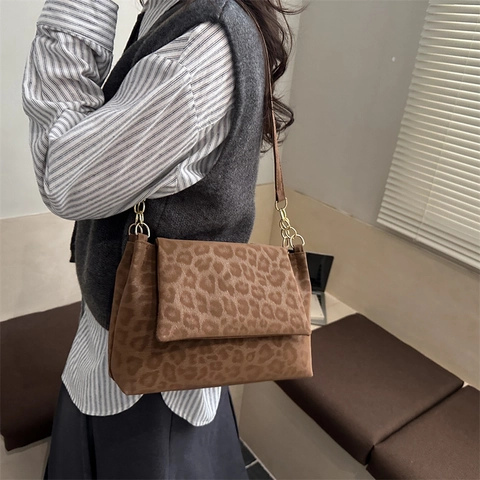 Vintage Leopardenmuster Kunstleder Schultertasche Für Damen Wildlederimitat Umhängetasche Mit Goldener Kette Fashion Unterarmtasche