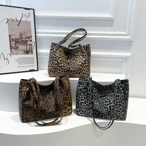 Leopard Print Tote Bag For Women Retro Large Capacity Synthetic Leather Shoulder Bag Casual Top Handle Shopping Bag