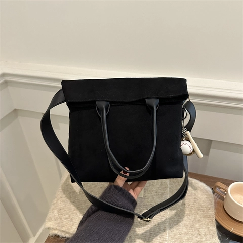 Women Suede Large Capacity Tote Bag Minimalist Winter Shoulder Bag Commuter Solid Color Crossbody Handbag With Magnetic Buckle