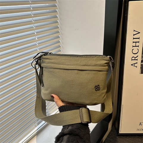 Damen Segeltuch Kleine Quadratische Tasche Trendy Einfarbig Leichte Umhängetasche Mit Verstellbarem Riemen Für Casual Alltag