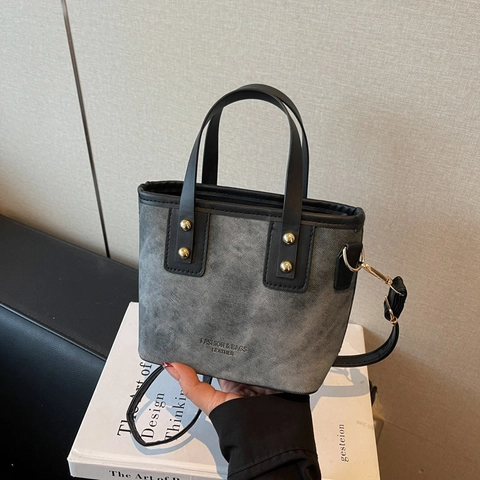 Vintage Microfiber Leather Bucket Bag For Women Urban Minimalist Contrast Color Shoulder Bag Fashion Tote Bag