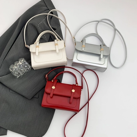 Borsa Quadrata Piccola in Pelle PU Vintage per Donna Minimalista Tinta Unita Borsa con Decorazione a Bottone in Metallo Borsa a Tracolla