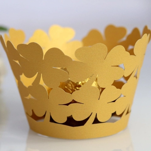 Laser Cut Περιτυλίγματα Cupcake Περλέ Χαρτί Σχέδιο Τριφύλλι Καρδιά Διακοσμητική Άκρη για Γάμο Πάρτι Εορτασμό