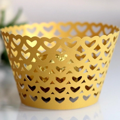 Elegant Heart Hollow Laser Cut Cupcake Wrappers Pearl Paper Cake Liners For Wedding Birthday Party Decorative Wrappers