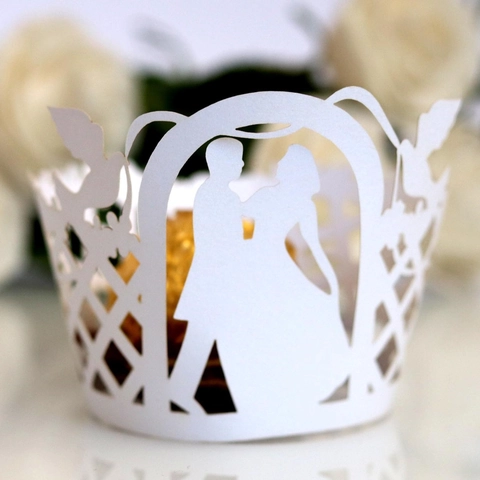 Elegante Lasergeschnittene Cupcake Wrappers Romantische Hochzeitssilhouette Vogelmuster Party Tortendeko Zubehör