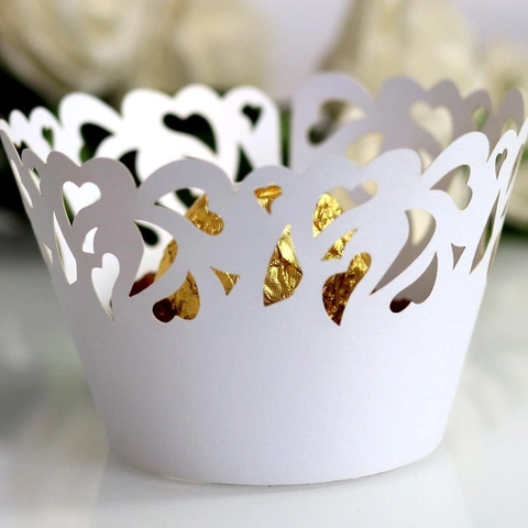 Pearlescent Paper Laser Cut Heart Cupcake Wrappers Lace Hollow Cake Border Decoration For Wedding Birthday Party Decor