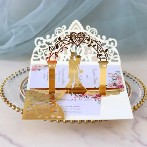 3D Pop Up Invitaciones De Boda Corte Láser Hueco Floral Silueta De Pareja Papel Perlado Tarjetas De Felicitación Románticas