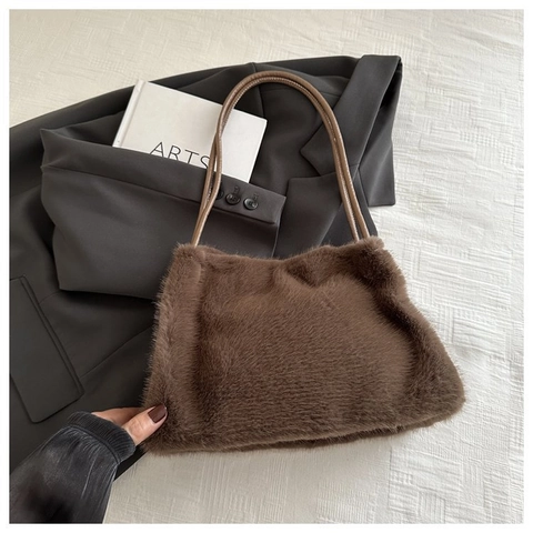 Bolso de Axila de Piel Sintética de Peluche de Lujo para Mujer Otoño Invierno Bolso de Hombro de Piel Sintética Suave Tote de Gran Capacidad Bolso de Mano de Color Sólido Elegante Bolso de Viaje Diario