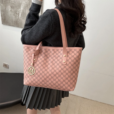 Große Monogramm Einkaufstasche Damen Kunstleder Buchstaben Druck Schultertasche Pendler Handtasche Mit Metall Anhänger