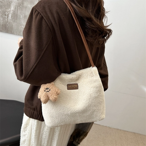 Sac Seau en Peluche Style Coréen pour Femmes Grande Capacité Sac à Épaule en Fausse Fourrure Fourre-Tout Décontracté Simple