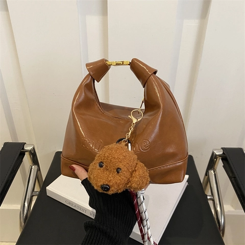 Bolso de Hombro Hobo de Cuero Sintético para Mujer Letra Grabada Bolso de Axila Simple Casual Conmutar Bolso Bandolera Bolso de Mano de Color Sólido