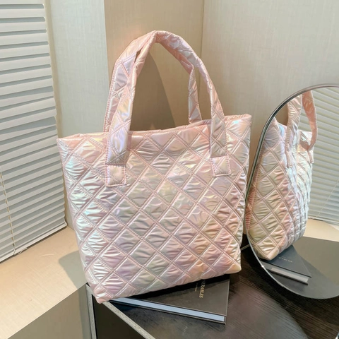 Borsa Tote Trapuntata Iridescente per Donna Grande Capacità Motivo a Rombi Metallici Borsa a Tracolla Casual Urbana Semplice di Moda