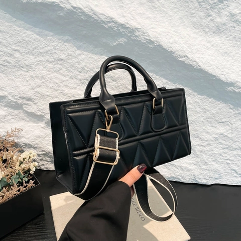 Damen Gesteppte Geometrische Handtasche Kunstleder Schultertasche Mit Breitem Schultergurt Mode Einfache Quadratische Umhängetasche