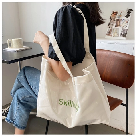Women Large Capacity PVC Tote Bag Transparent Glossy Shoulder Bag With Letter Print Korean Style Minimalist Handbag For Daily