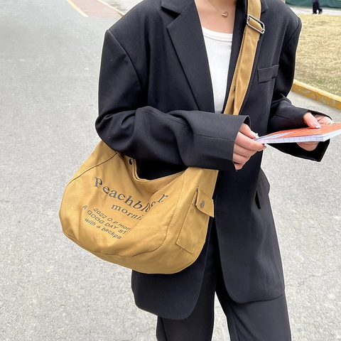 Große Kapazität Segeltuch Schultertasche Für Damen Mode Buchstabendruck Hobo Tasche Lässige Pendler Tragetasche Mit Verstellbarem Riemen