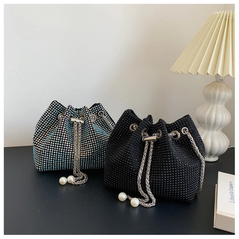 Borsa a Secchiello Lucida con Strass per Donna alla Moda con Tracolla a Catena in Perla Artificiale Borsa a Tracolla Piccola