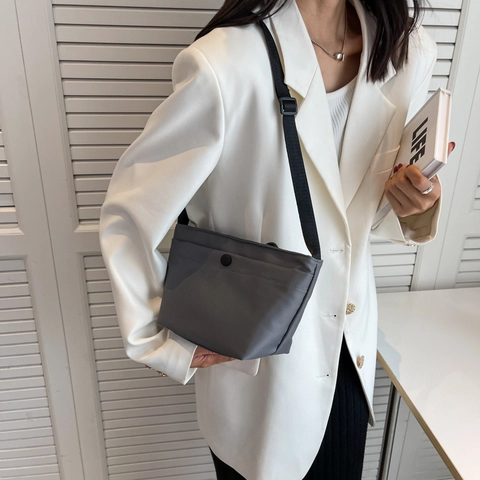 Borsa a Tracolla da Donna in Tela Minimalista Sottobraccio Leggera con Cerniera Piccola Casual a Tinta Unita Borsa a Mano Moda